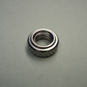 Bridge locking nut chrome (2TUX5BA001)