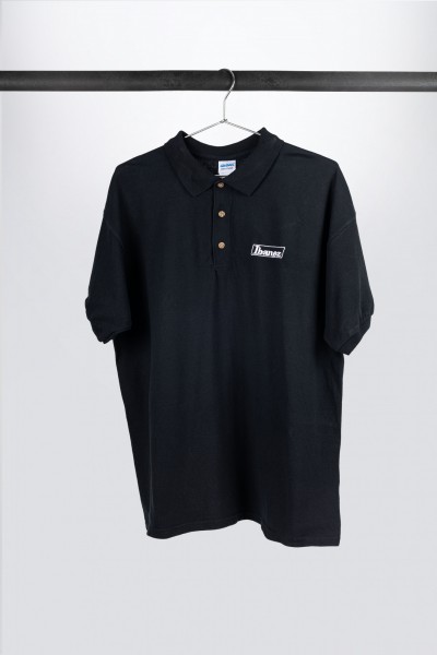 IBANEZ Polo-Shirt in schwarz mit weiß aufgenähtem Logo auf der Brust (IP14)